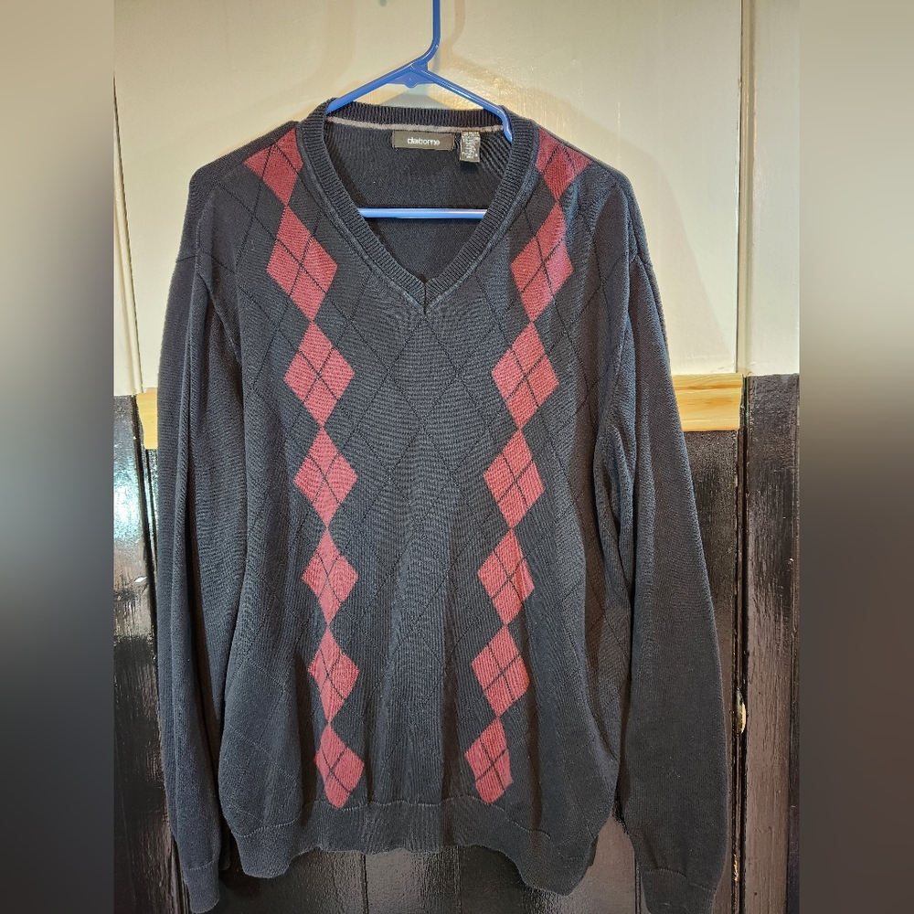 Caliborne Men's XL Black and Red Argyle Sweater